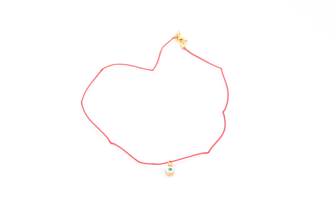 2000000015699-collier-fil-de-soie-rouge---oeil-grec