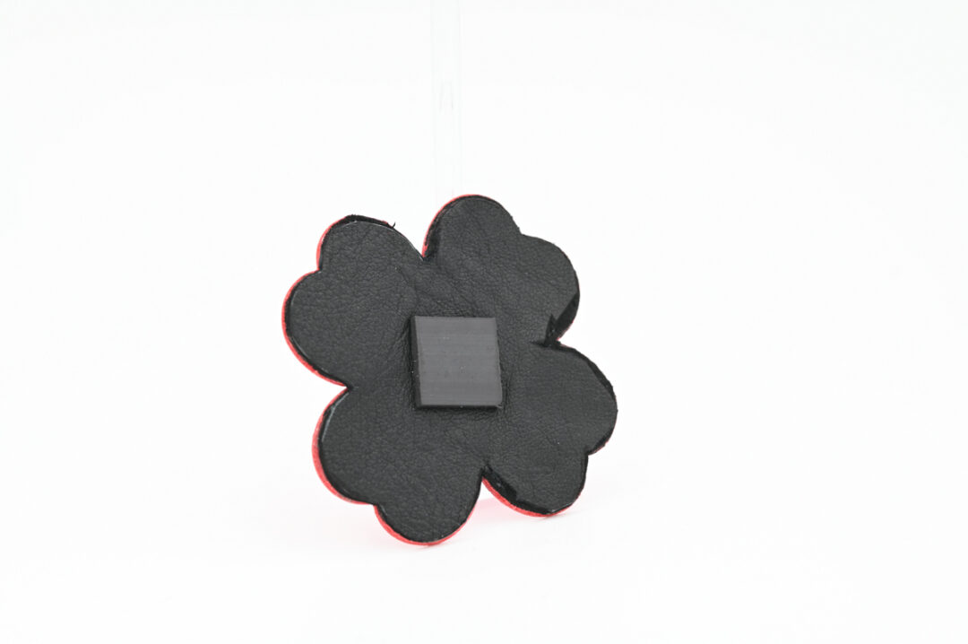 2000000016252-magnet-fleur-rouge-scintillant