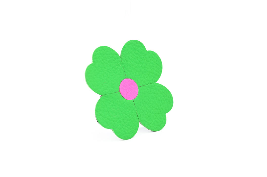 2000000016269-magnet-fleur-verte